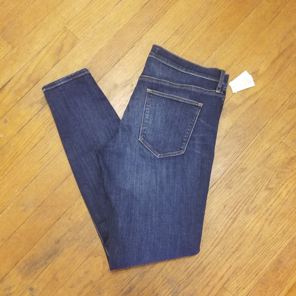 NWT GAP true skinny 32 long jeans